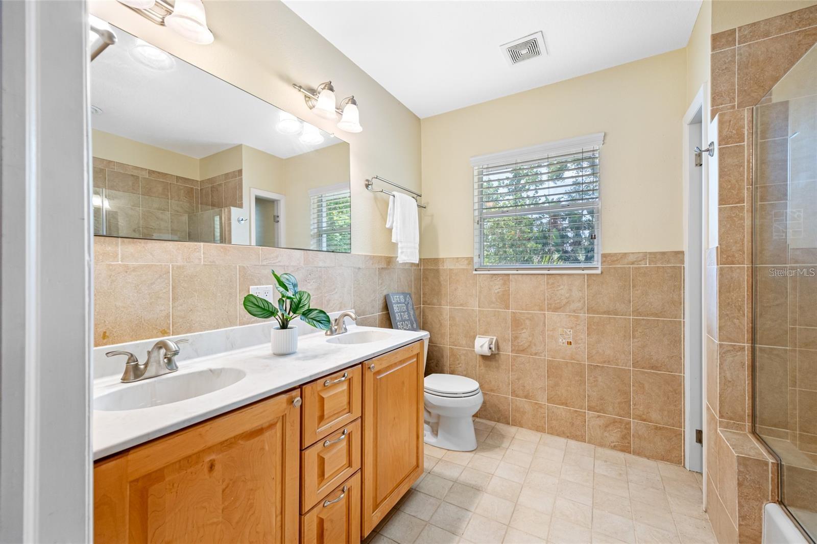 Image 38 of 56 For 401 Whitcomb Boulevard