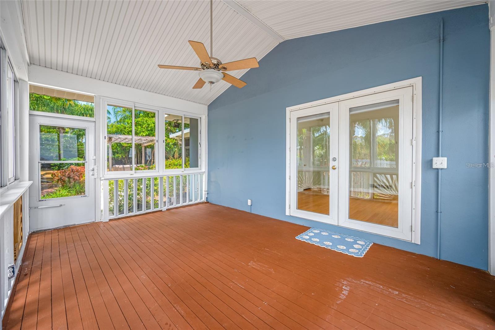 Image 49 of 56 For 401 Whitcomb Boulevard
