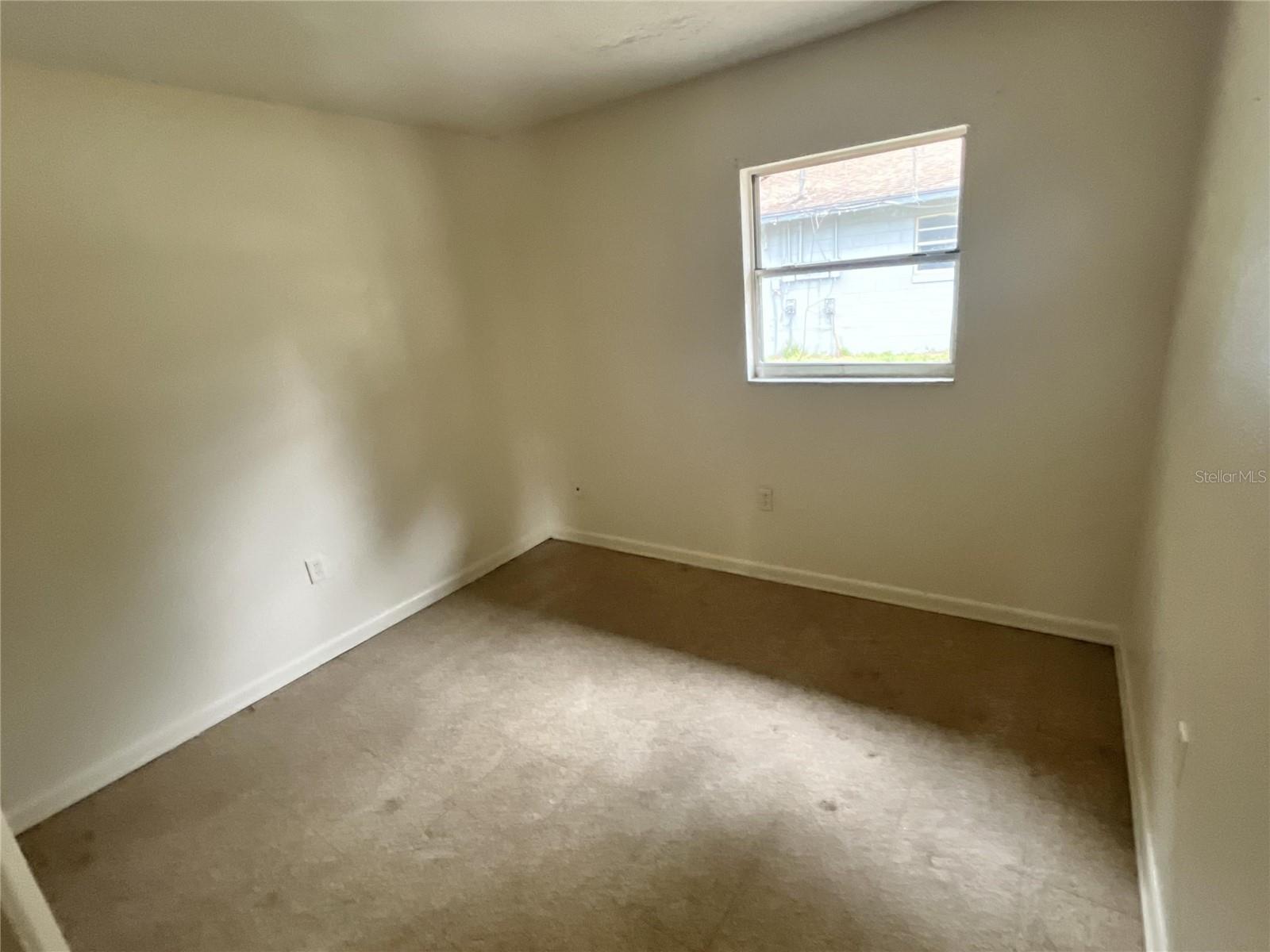 Image 4 of 12 For 505 Kilgore Street