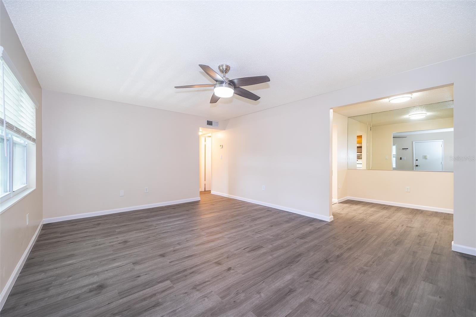 Image 3 of 12 For 700 Airport Boulevard E8