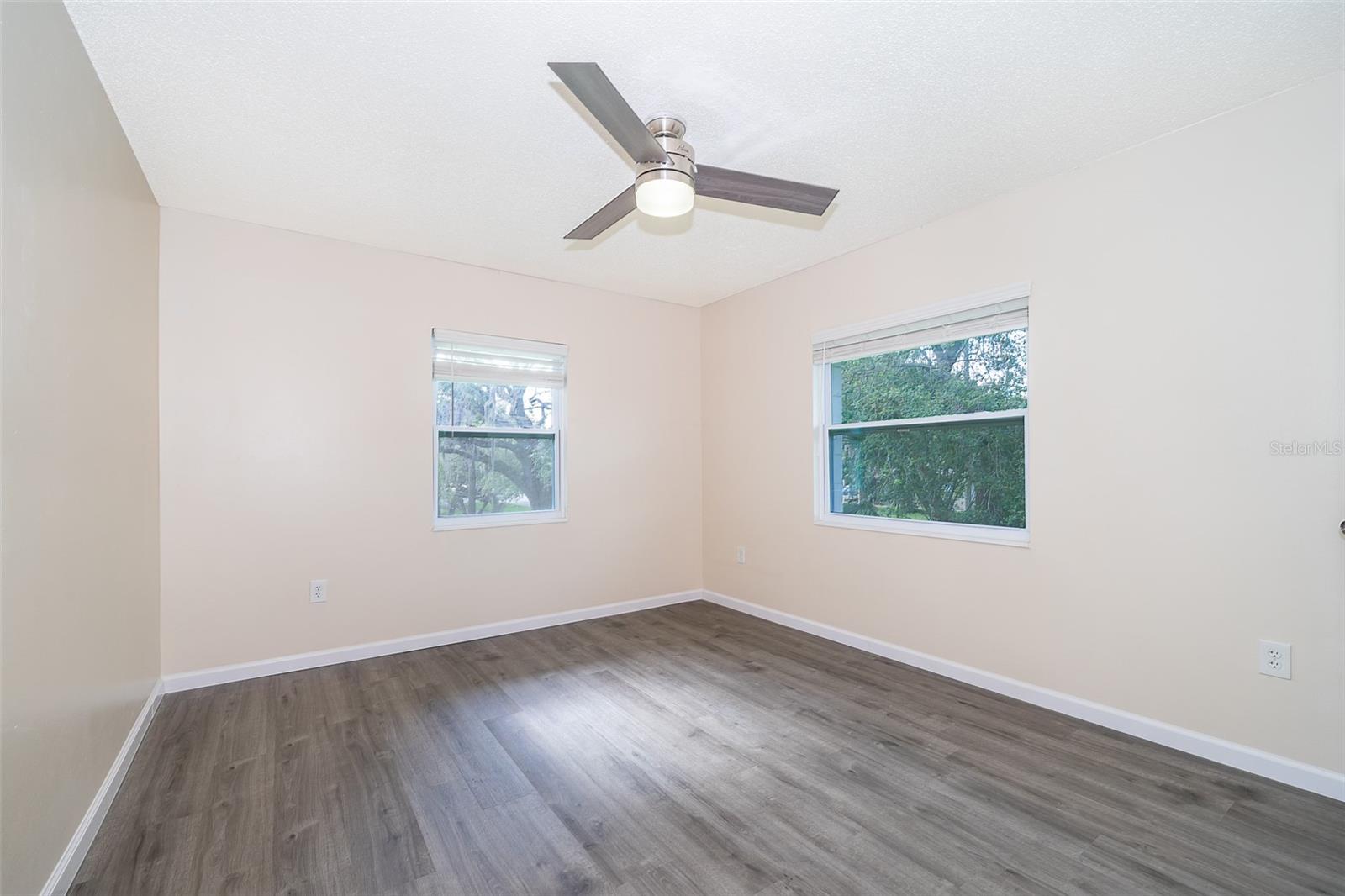 Image 9 of 12 For 700 Airport Boulevard E8