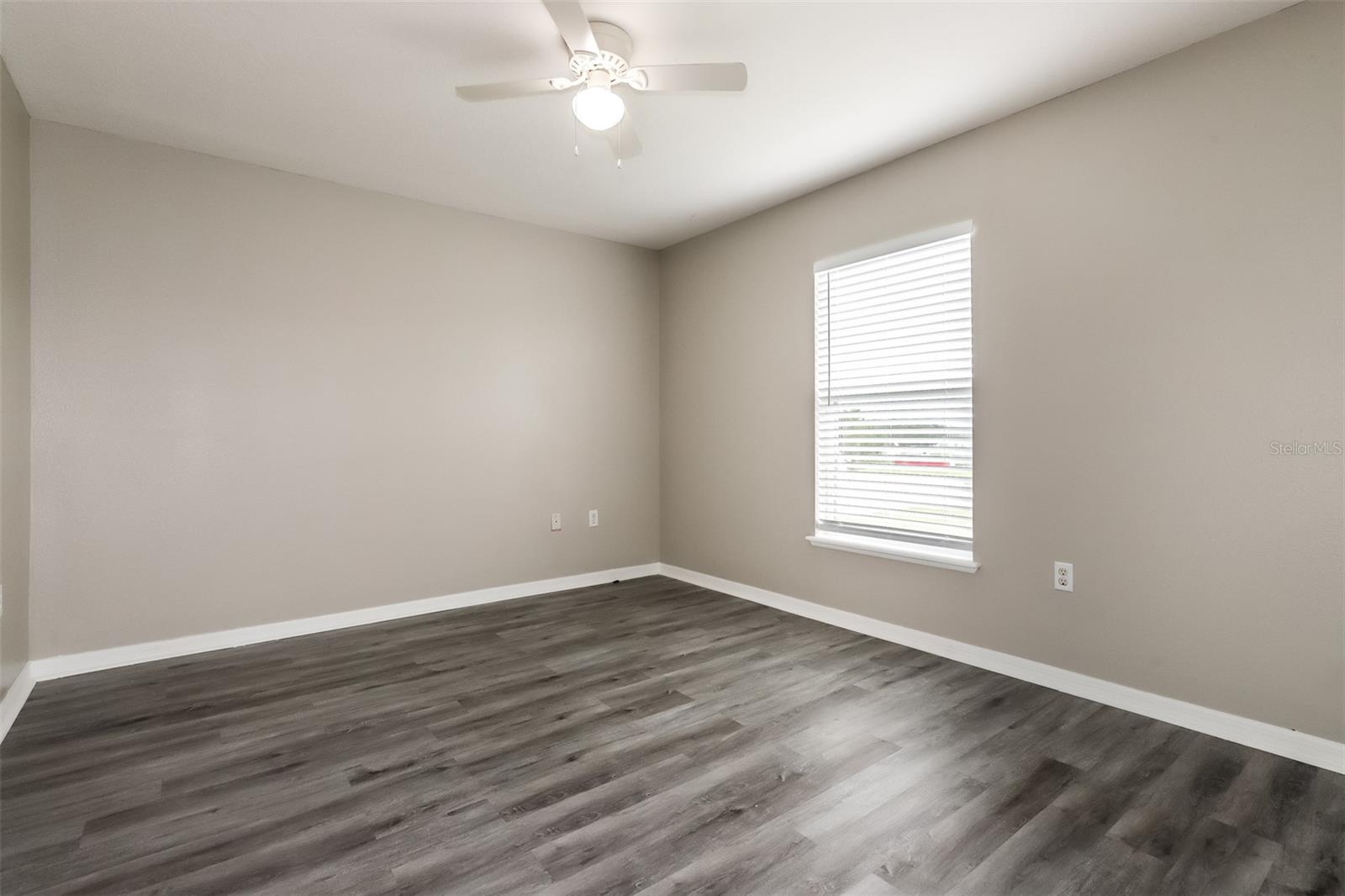 Image 10 of 17 For 13352 Kent Bradley Street