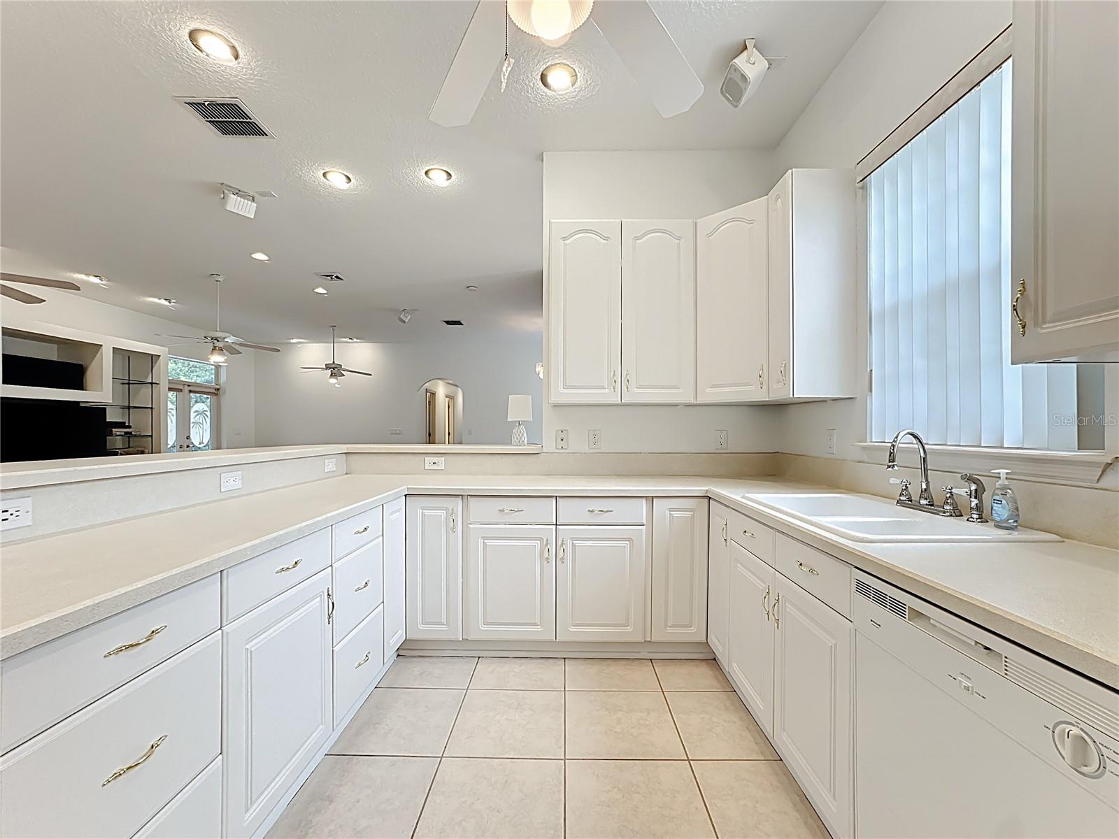 Image 18 of 71 For 2264 Red Gate Road