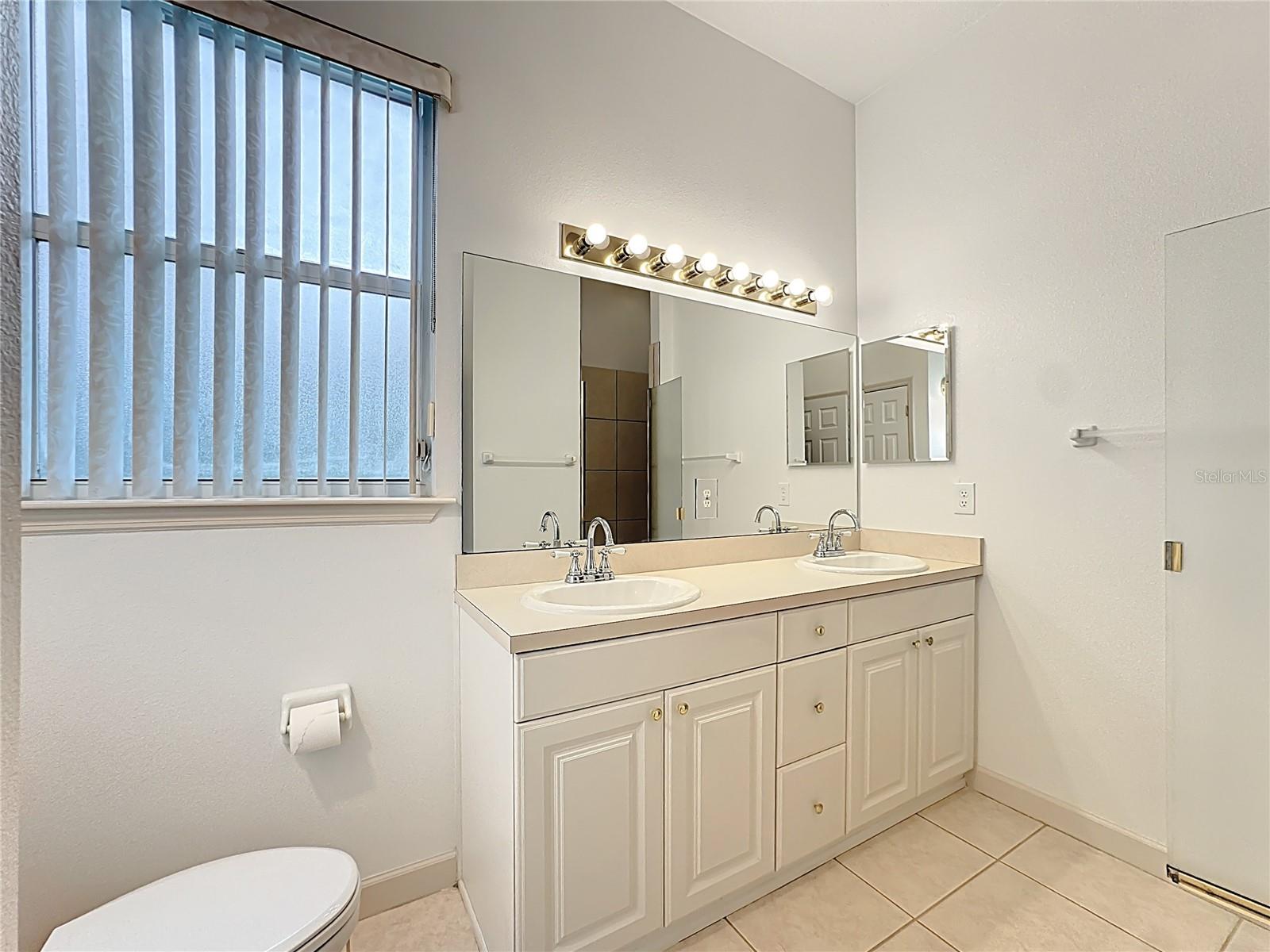 Image 38 of 71 For 2264 Red Gate Road