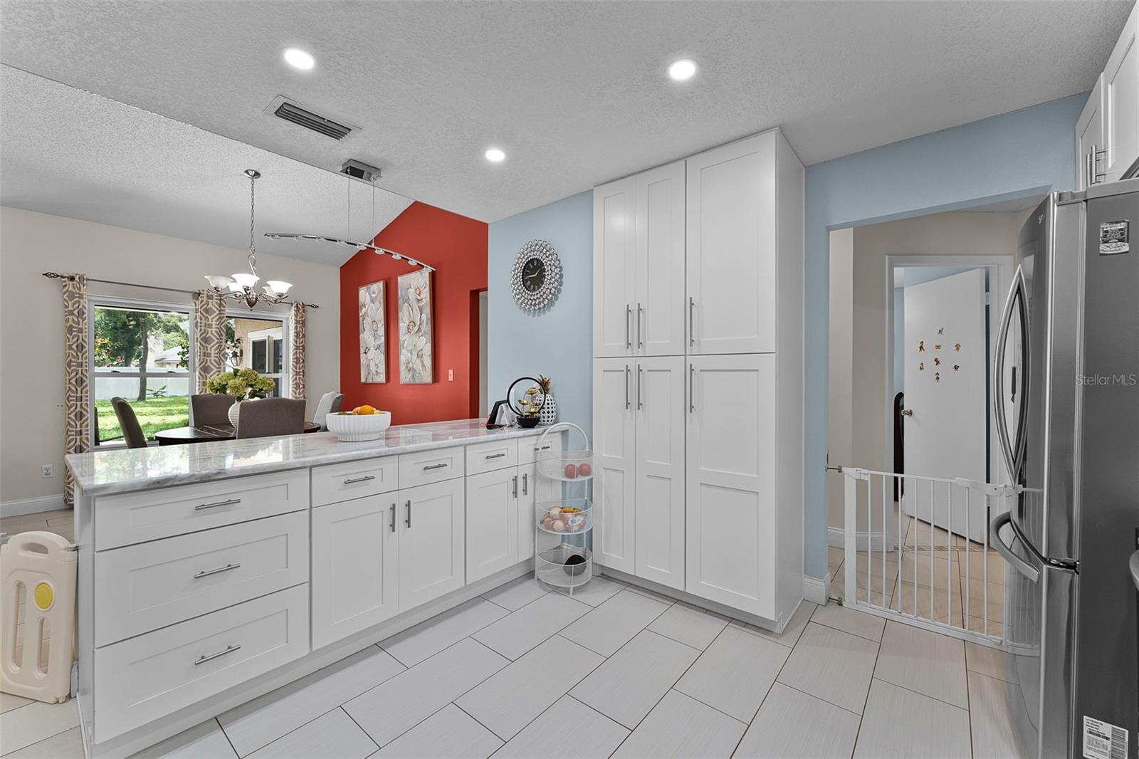 Image 13 of 37 For 904 Wesson Drive