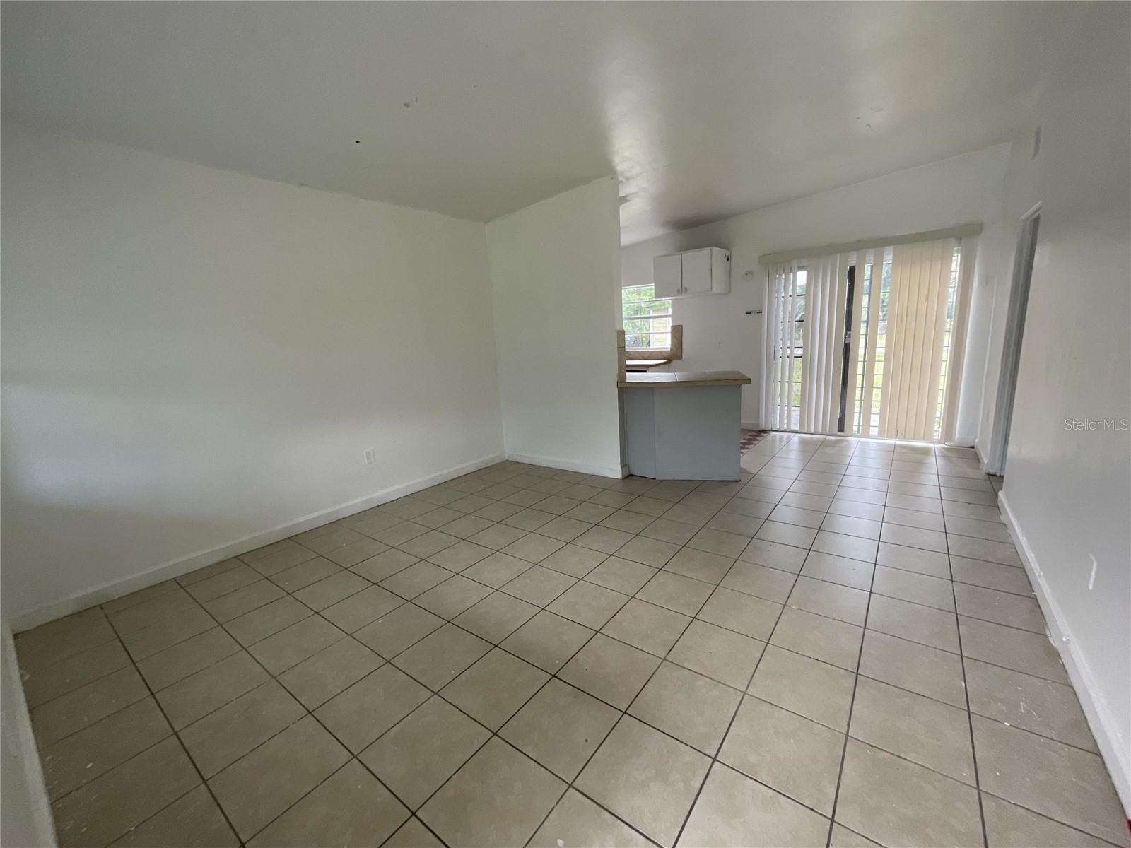 Image 10 of 17 For 4505 Lake Lawn Avenue