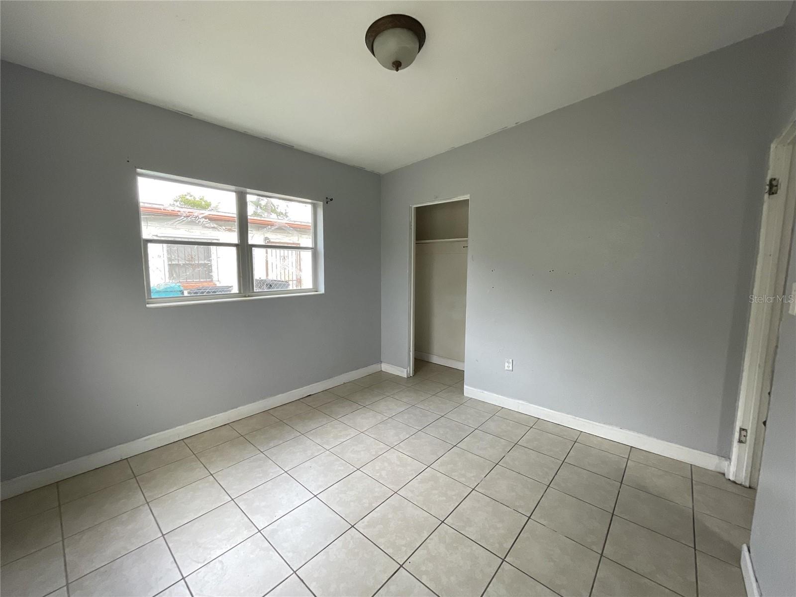 Image 13 of 17 For 4505 Lake Lawn Avenue