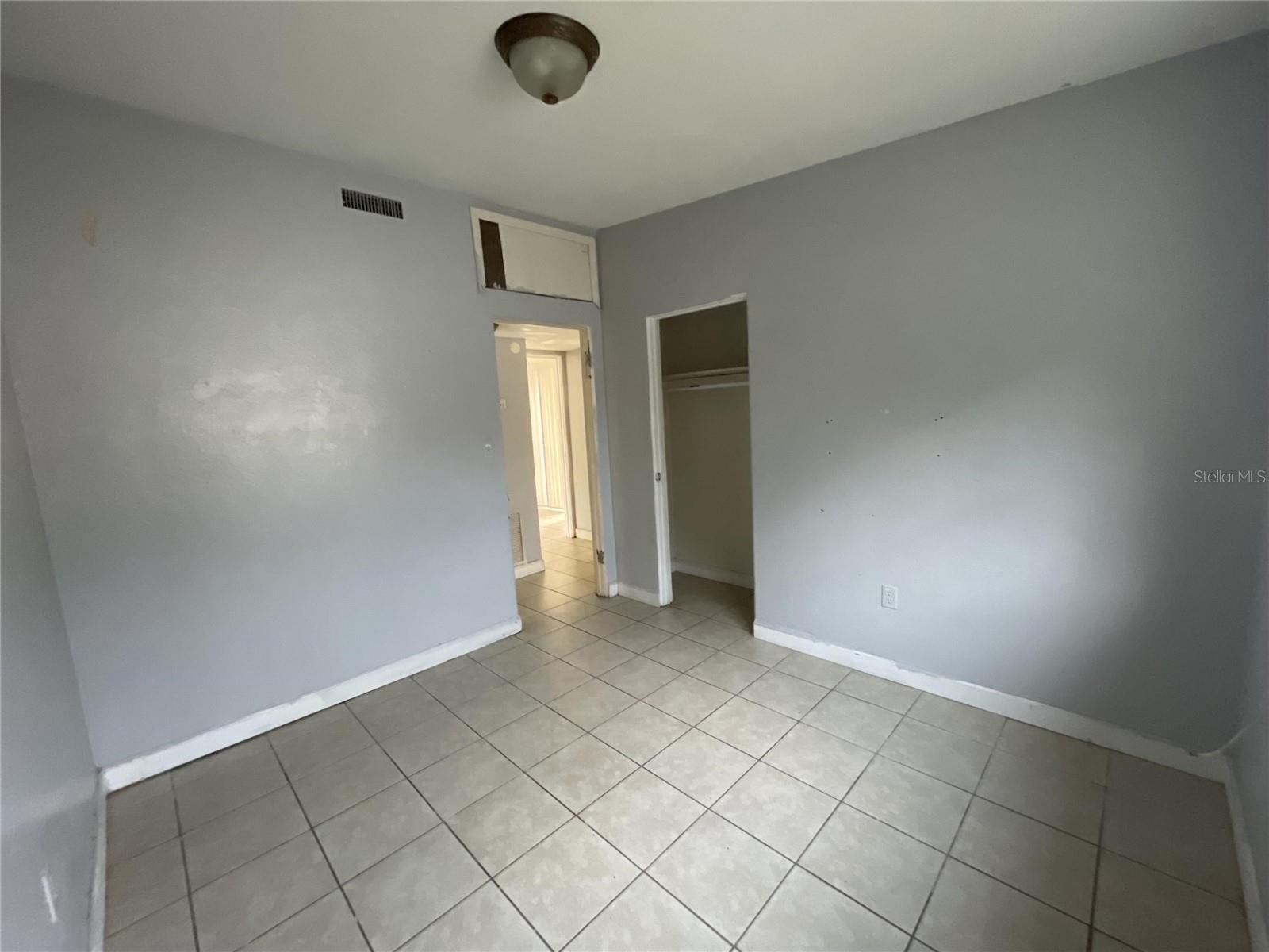 Image 15 of 17 For 4505 Lake Lawn Avenue