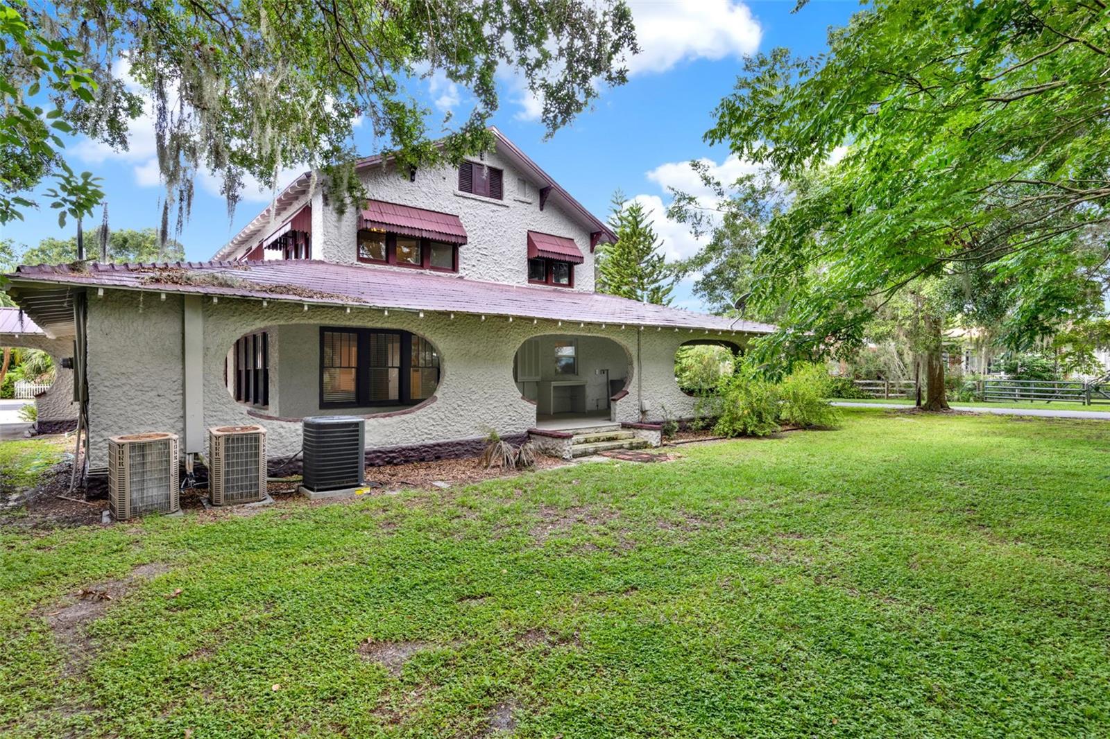 Image 41 of 43 For 211 Cassady Street
