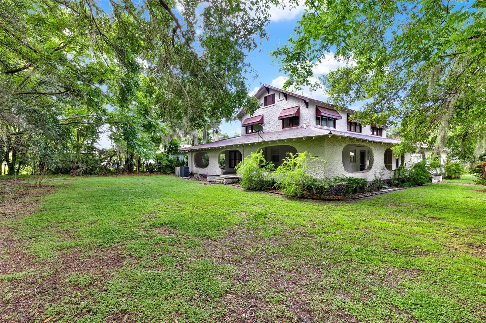 Image 42 of 43 For 211 Cassady Street