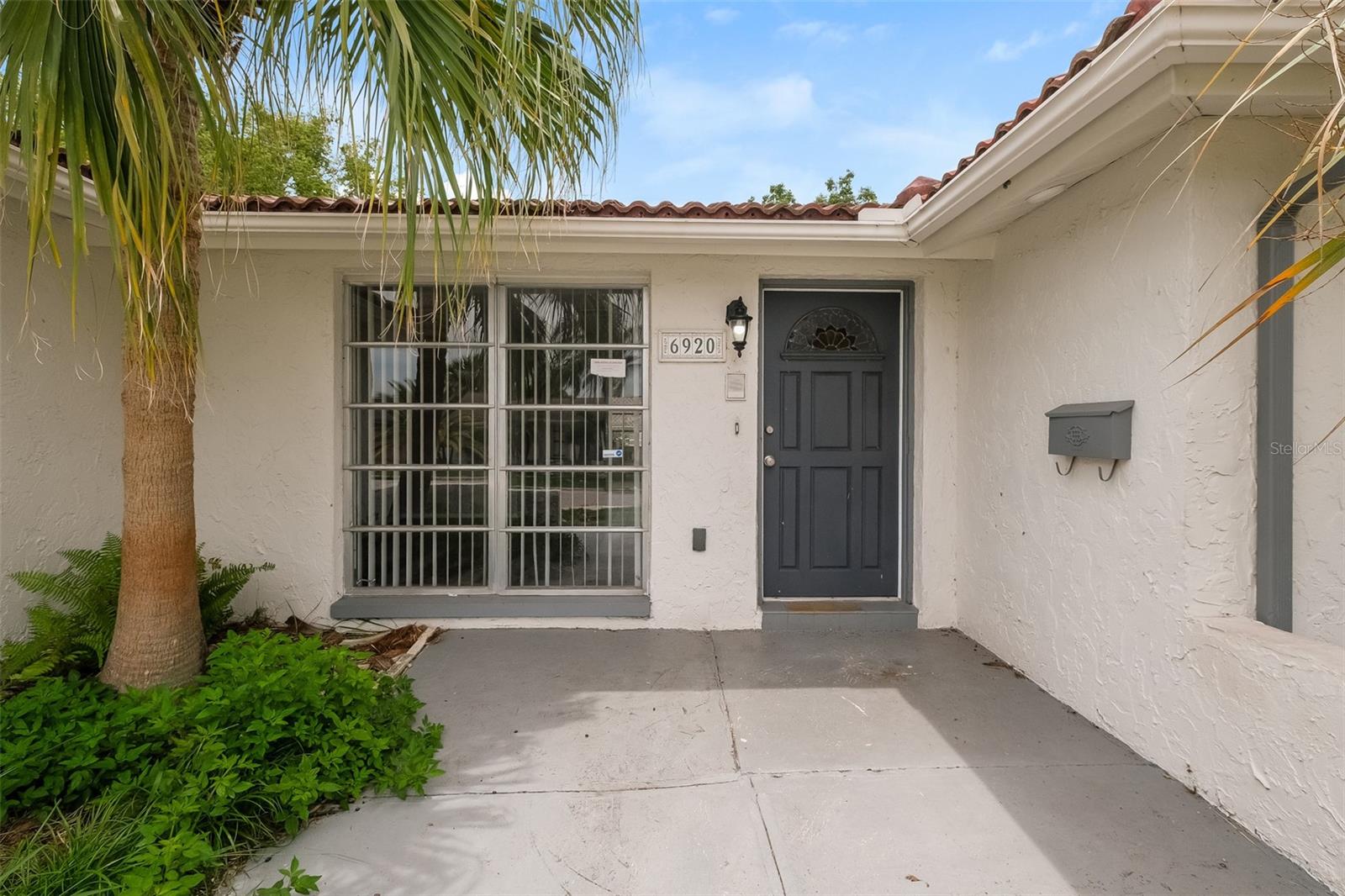 Image 3 of 20 For 6920 Tierra Linda Street