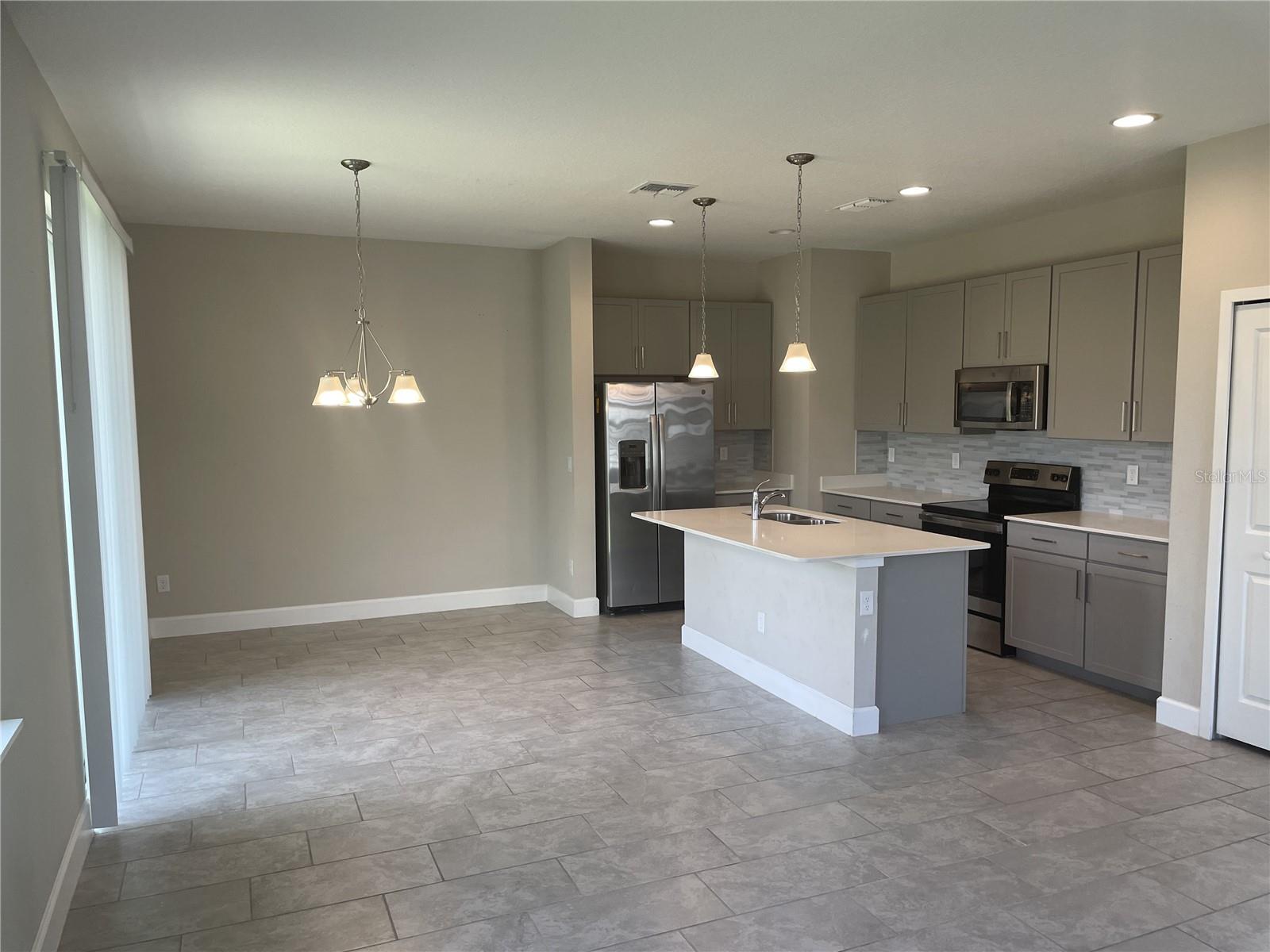 Image 10 of 23 For 1405 Captiva Cove