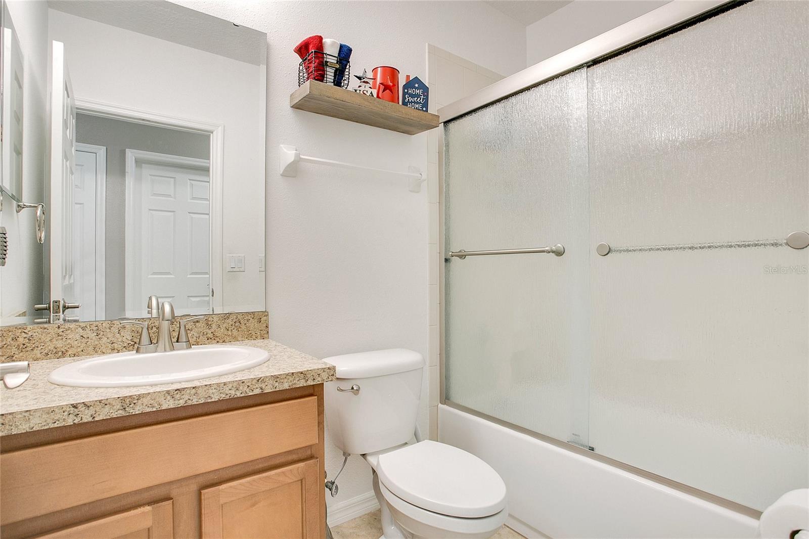 Image 14 of 29 For 539 Copperdale Avenue