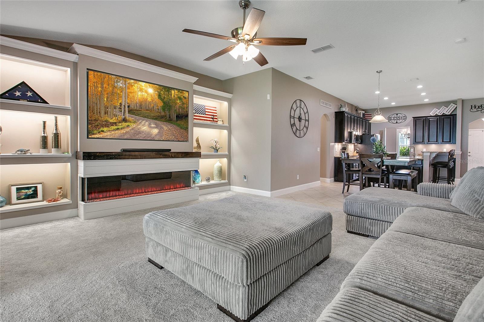 Image 3 of 29 For 539 Copperdale Avenue