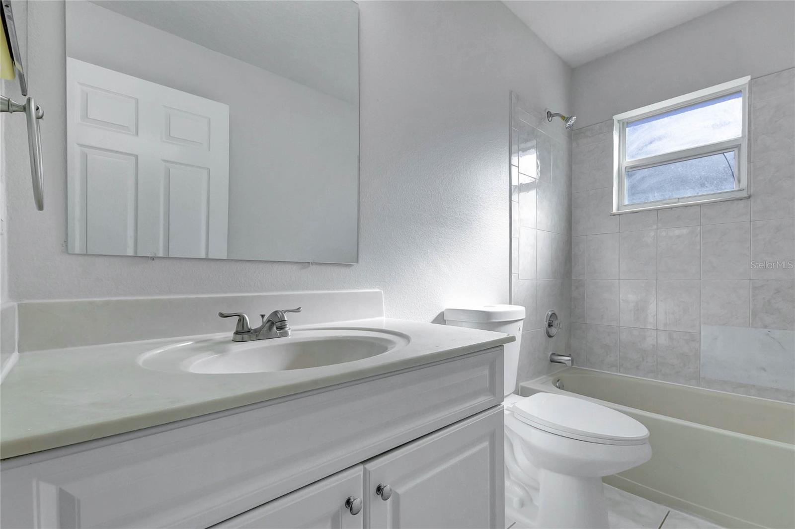 Image 30 of 48 For 849 Jarnac Drive