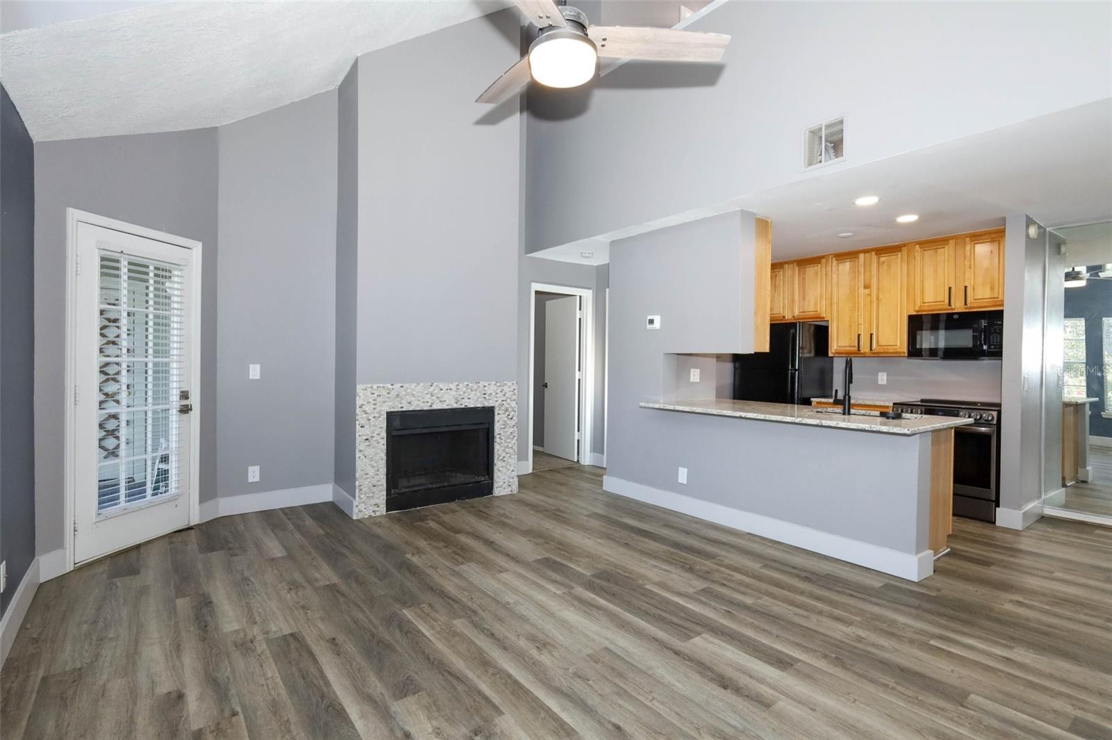 Image 10 of 38 For 6070 Westgate Drive 204