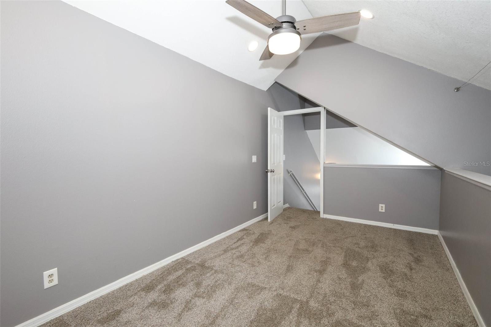 Image 23 of 38 For 6070 Westgate Drive 204
