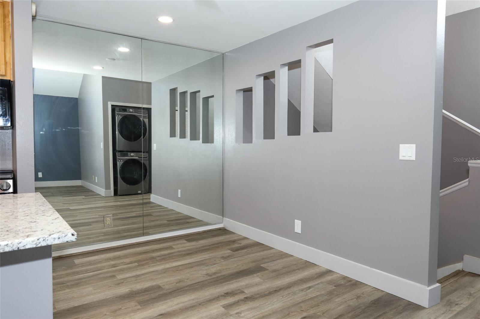 Image 5 of 38 For 6070 Westgate Drive 204