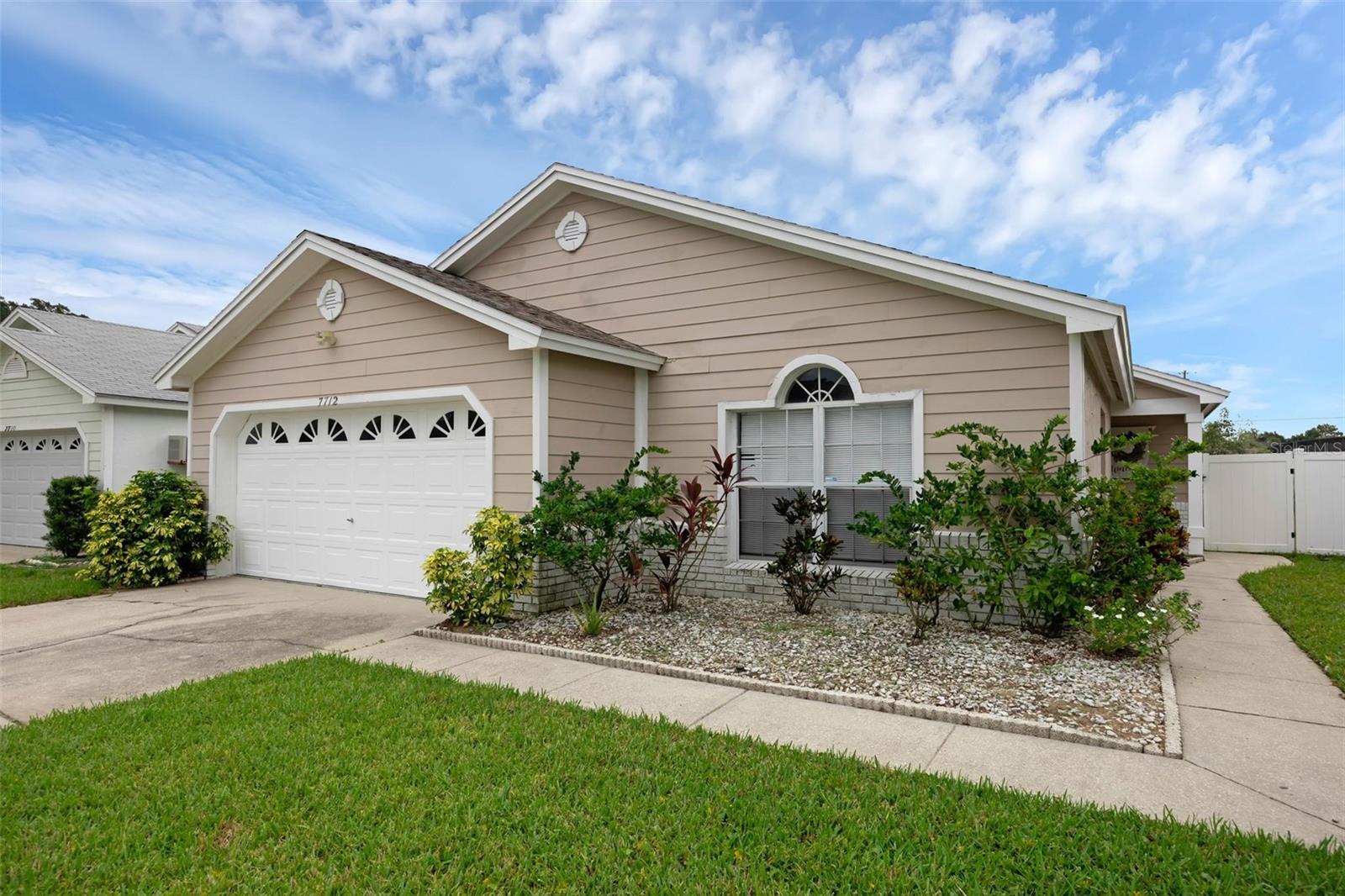 Details for 7712 Water Oak Court, KISSIMMEE, FL 34747