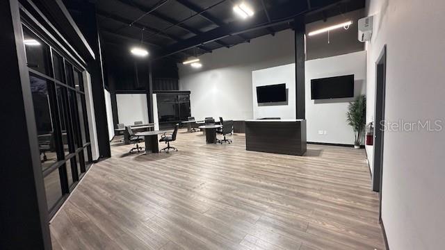 Image 12 of 18 For 6859 Edgewater Commerce Parkway