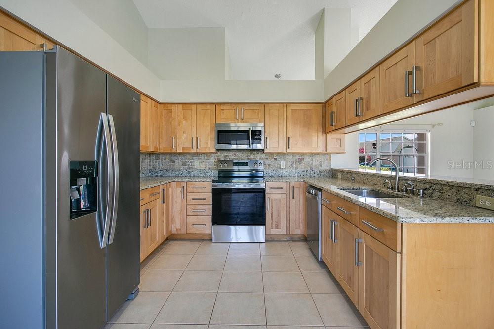 Image 5 of 18 For 600 Loma Bonita Drive