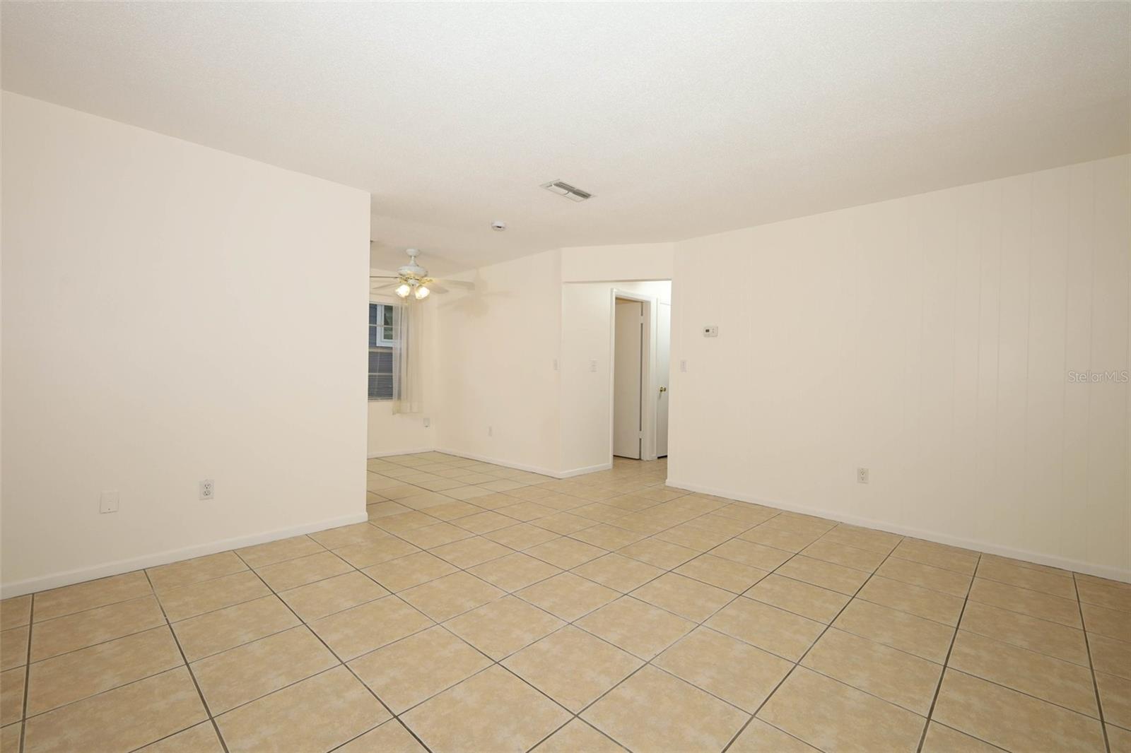 Image 6 of 37 For 912 La Salle Avenue