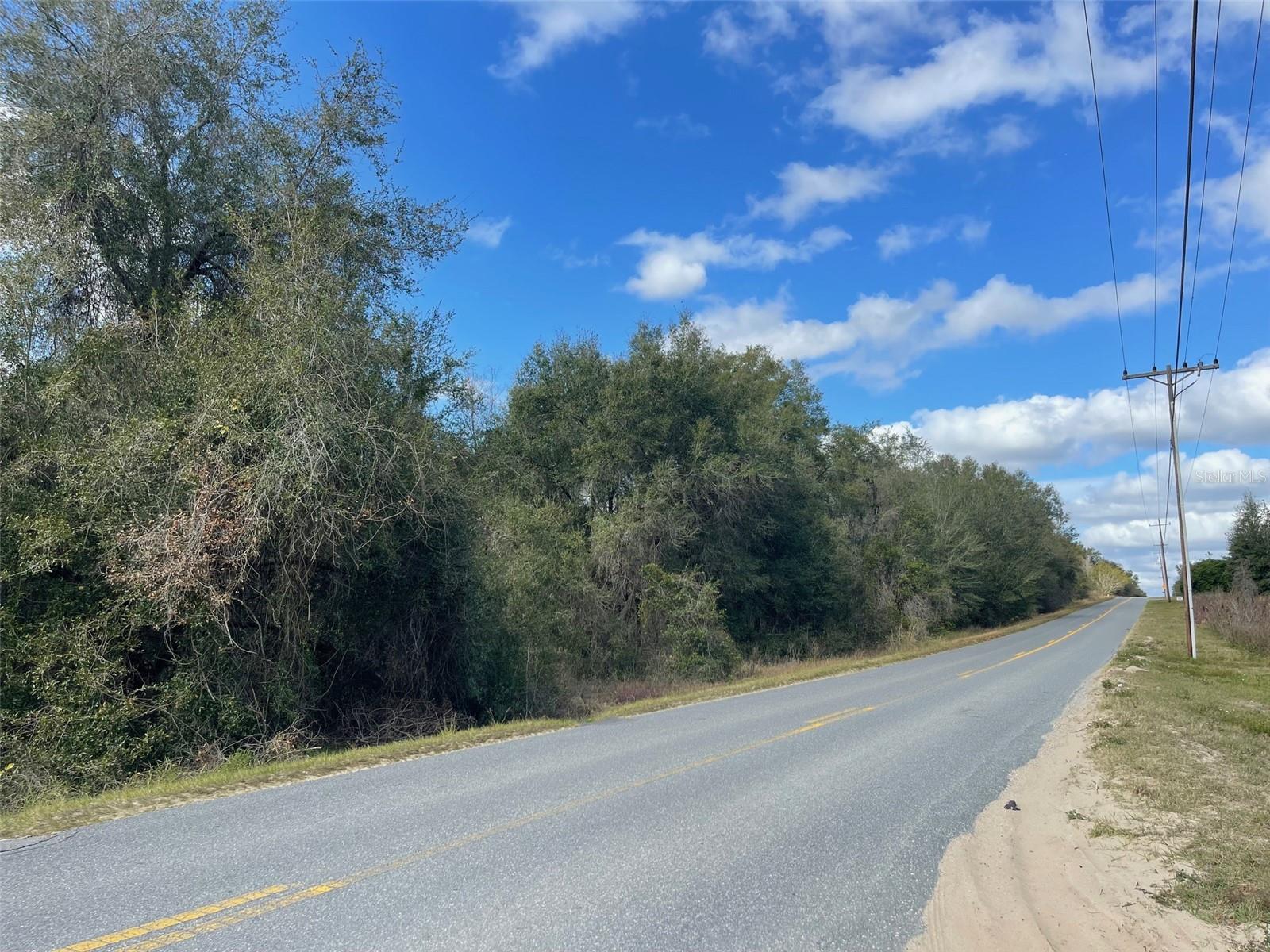 Listing photo id 2 for Grays Airport Road