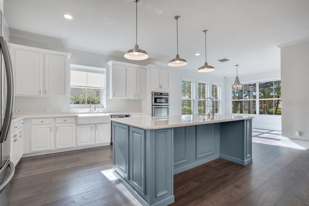 Image 7 of 59 For 8399 Bowden Way