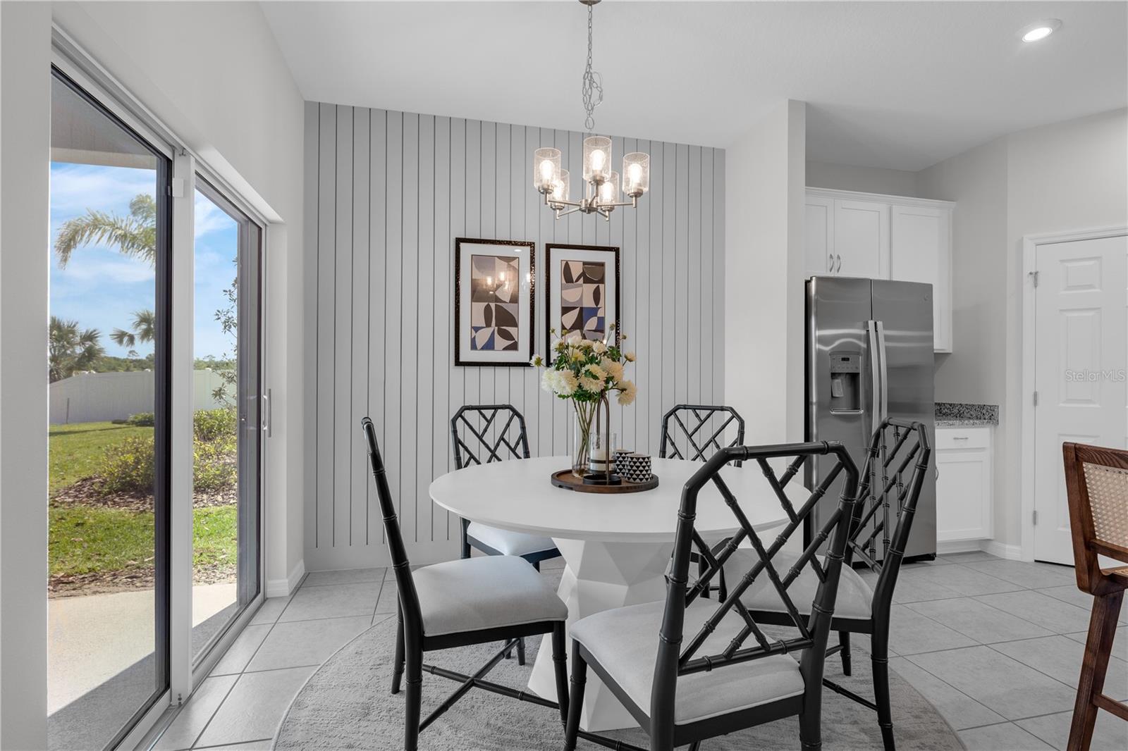 Listing photo id 8 for 5905 Cliffbow Loop