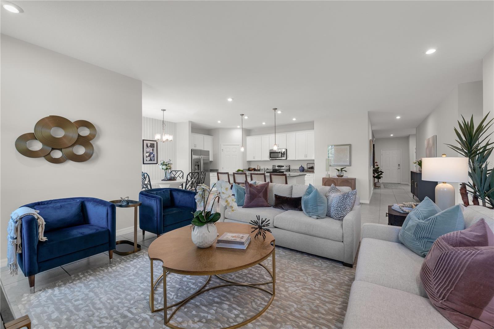 Listing photo id 11 for 5905 Cliffbow Loop