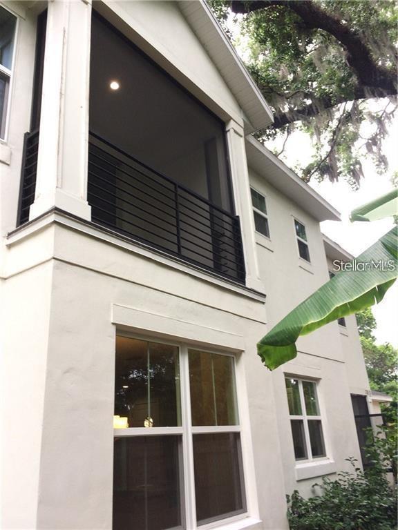 Image 12 of 14 For 770 Ellwood Avenue B