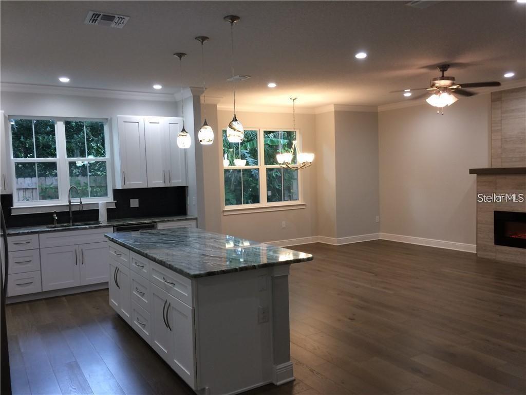 Image 3 of 14 For 770 Ellwood Avenue B