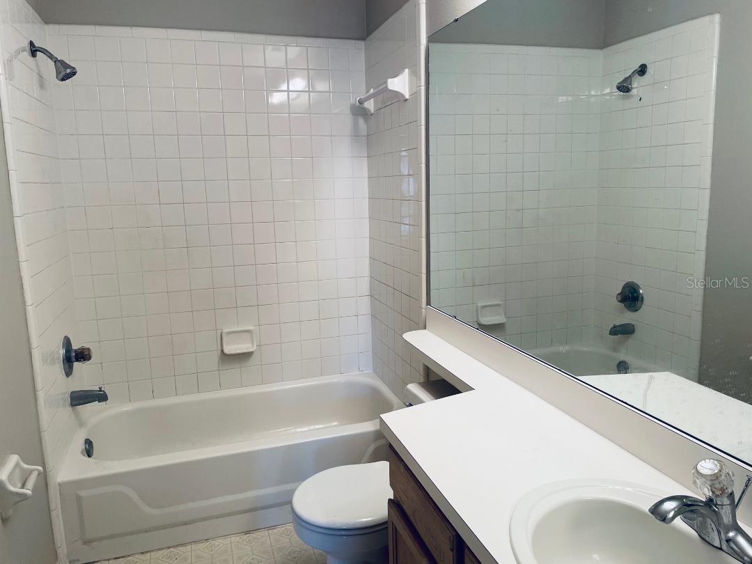 Image 11 of 14 For 13403 Fairway Glen Drive 101