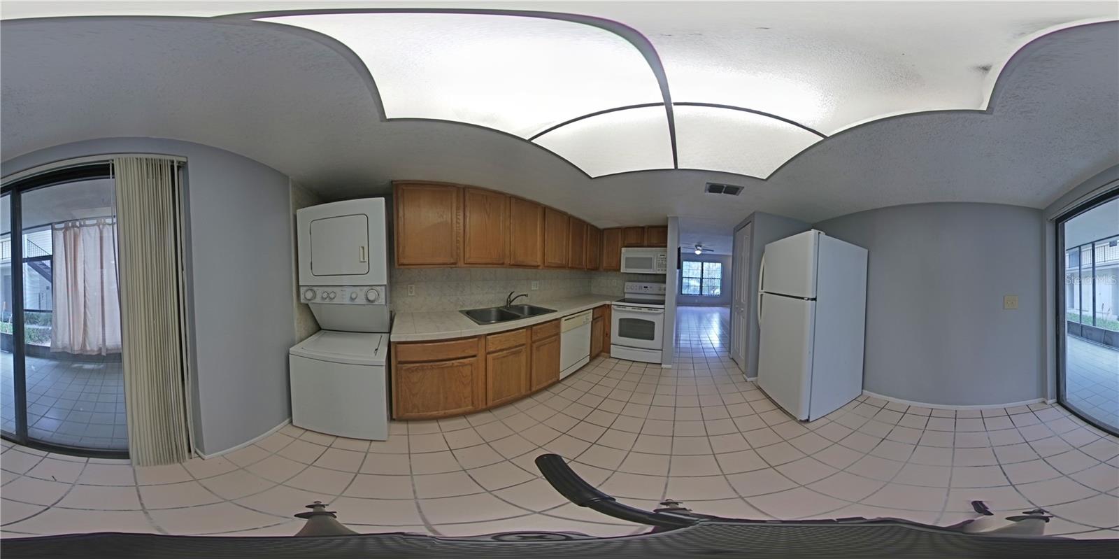 Image 3 of 10 For 5900 Village Circle Ge