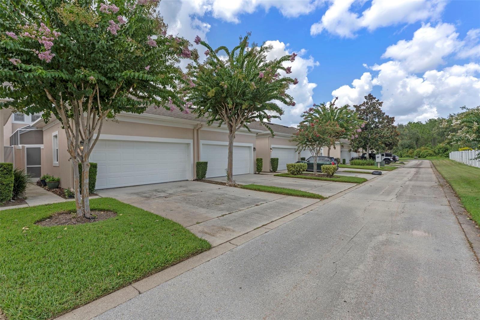 Image 26 of 31 For 8959 Silk Bay Place