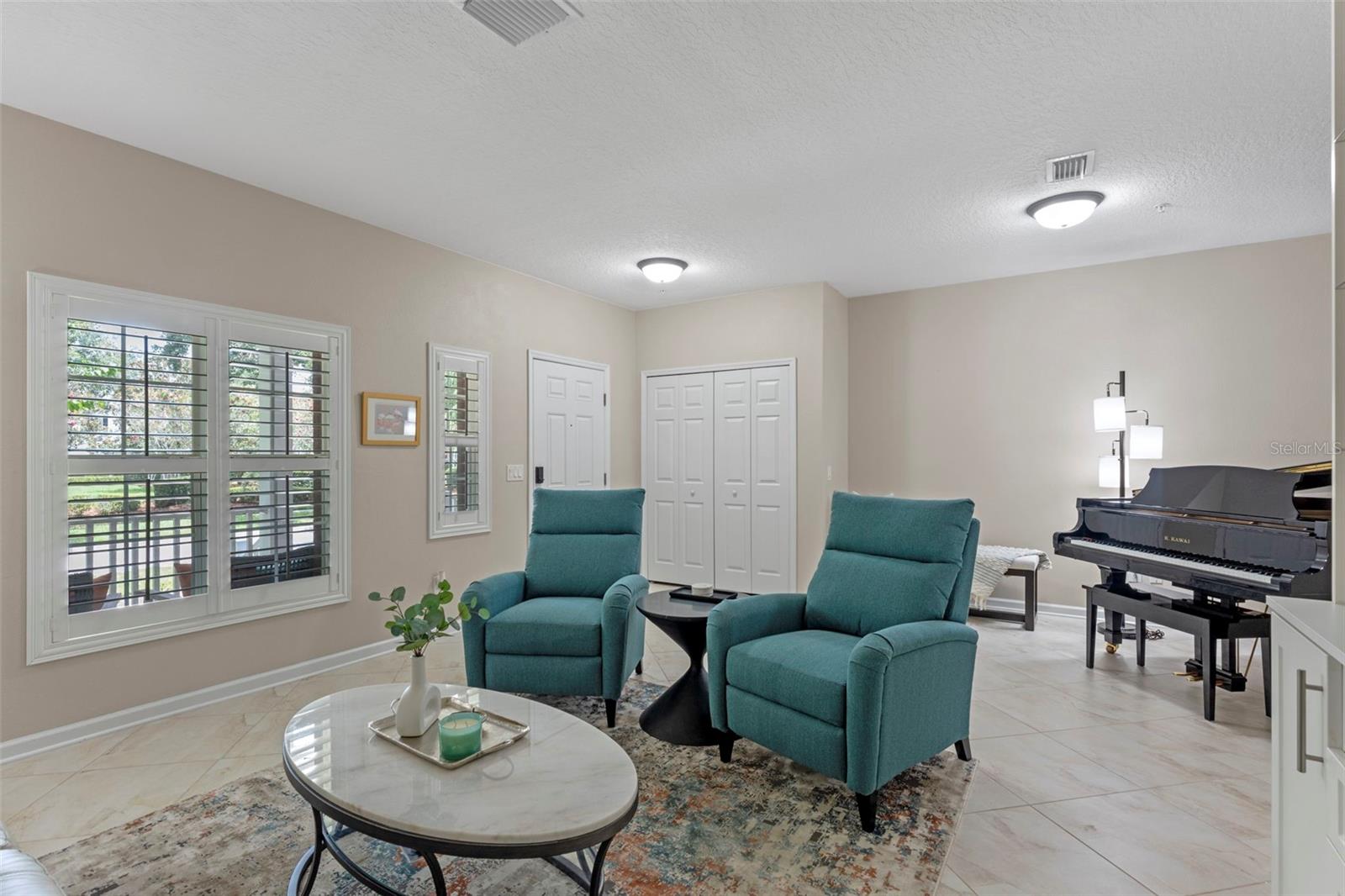 Image 5 of 31 For 8959 Silk Bay Place