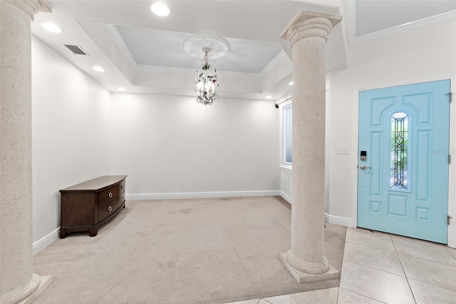 Image 20 of 47 For 204 Holman Road 4