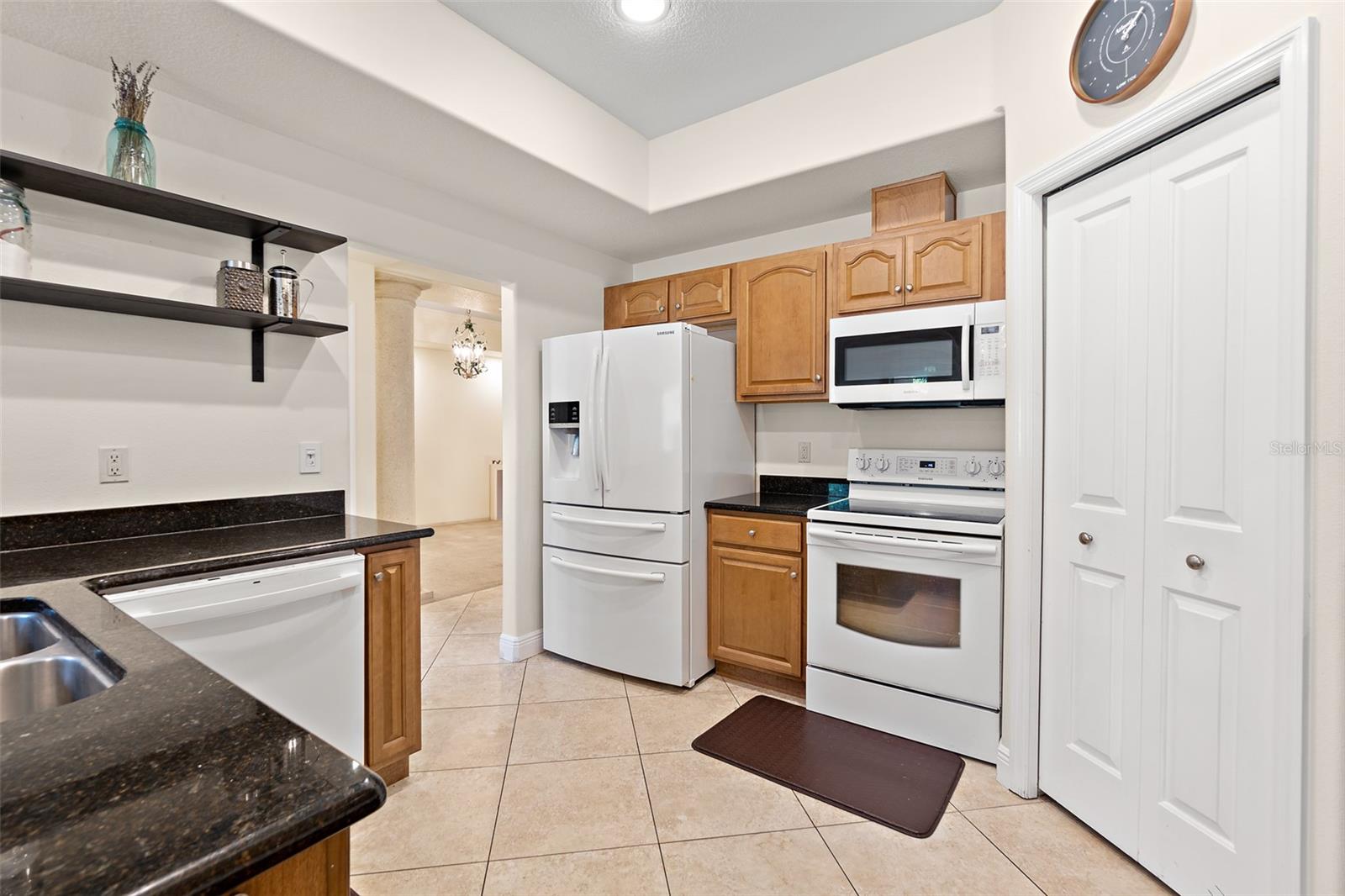 Image 30 of 47 For 204 Holman Road 4