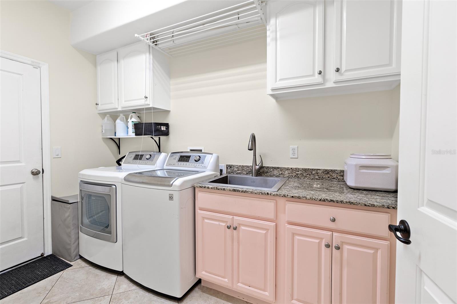 Image 32 of 47 For 204 Holman Road 4