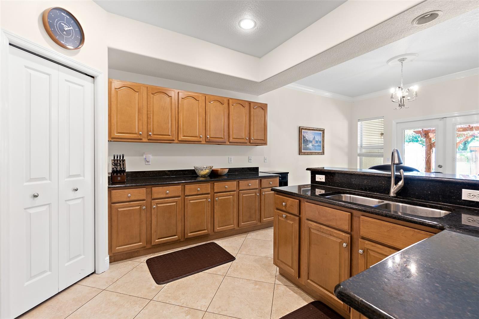 Image 5 of 47 For 204 Holman Road 4