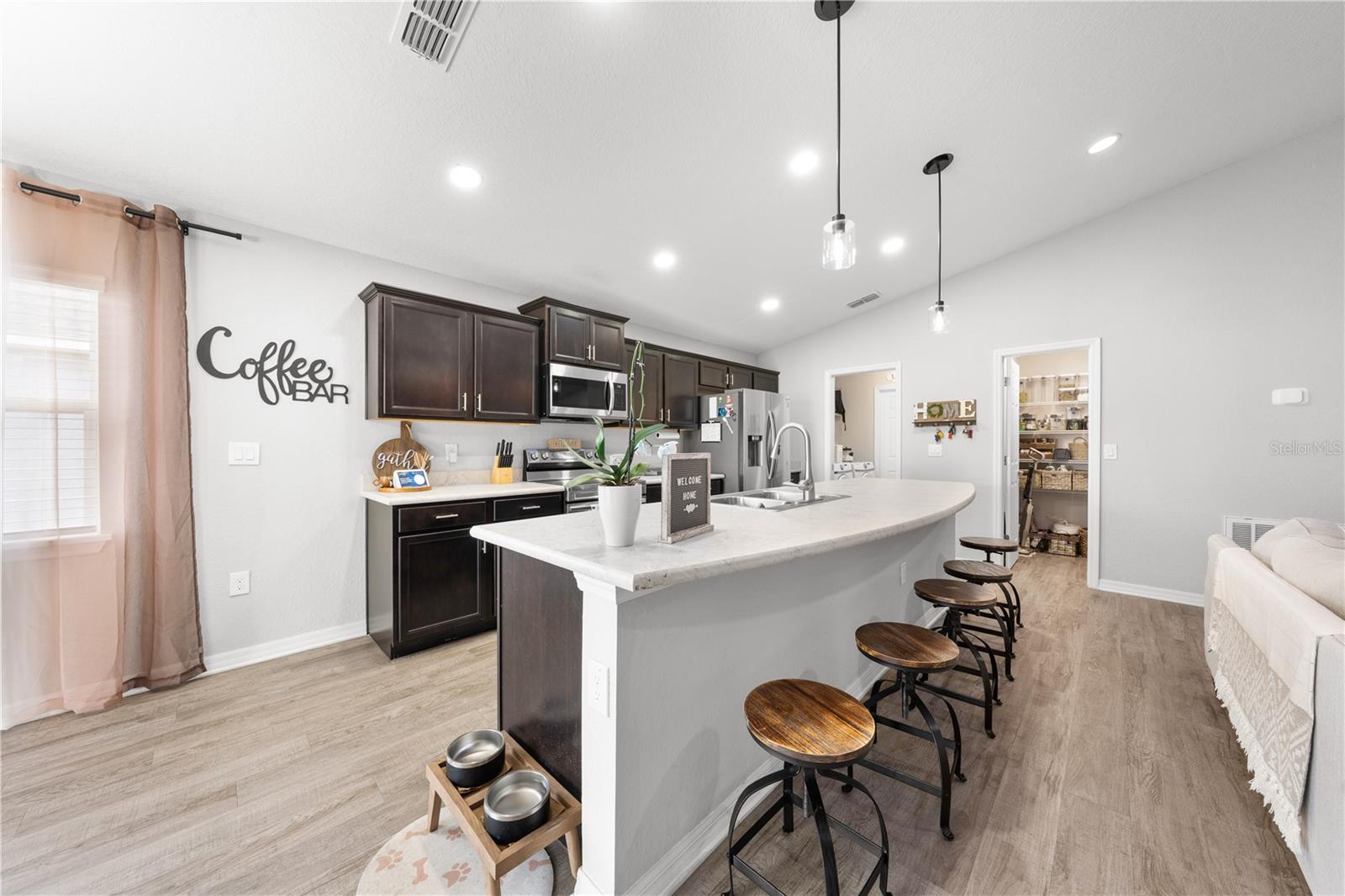 Image 4 of 60 For 6944 Abbywood Lane