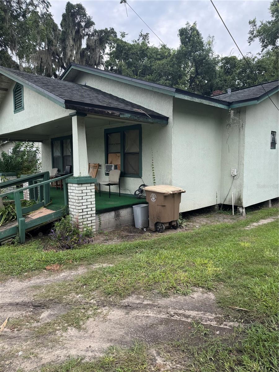 Image 2 of 5 For 1322 Silver Springs Boulevard