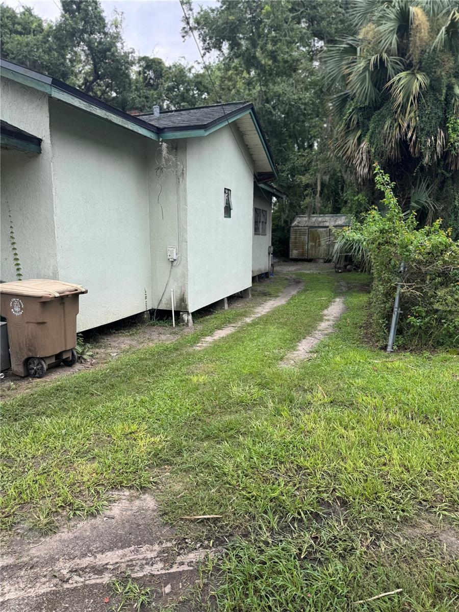 Image 3 of 5 For 1322 Silver Springs Boulevard