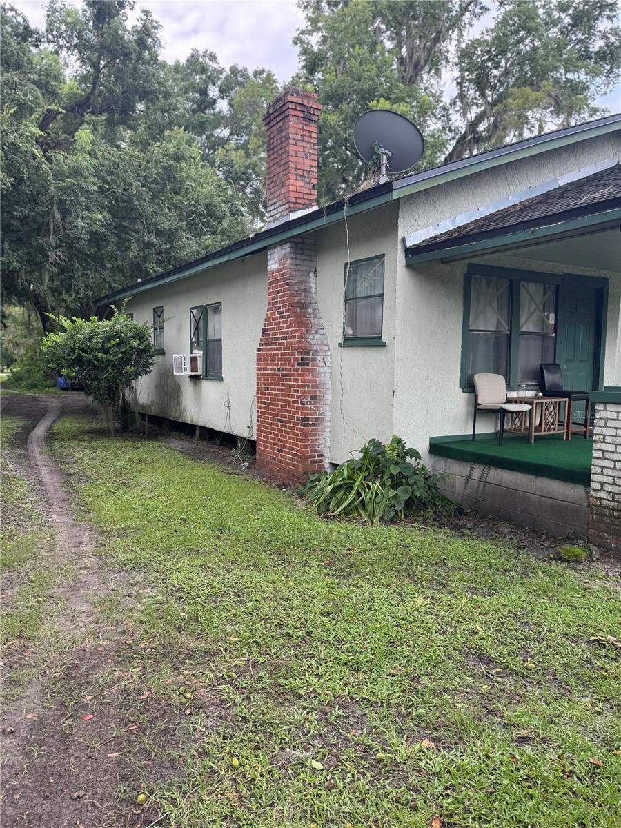 Image 5 of 5 For 1322 Silver Springs Boulevard