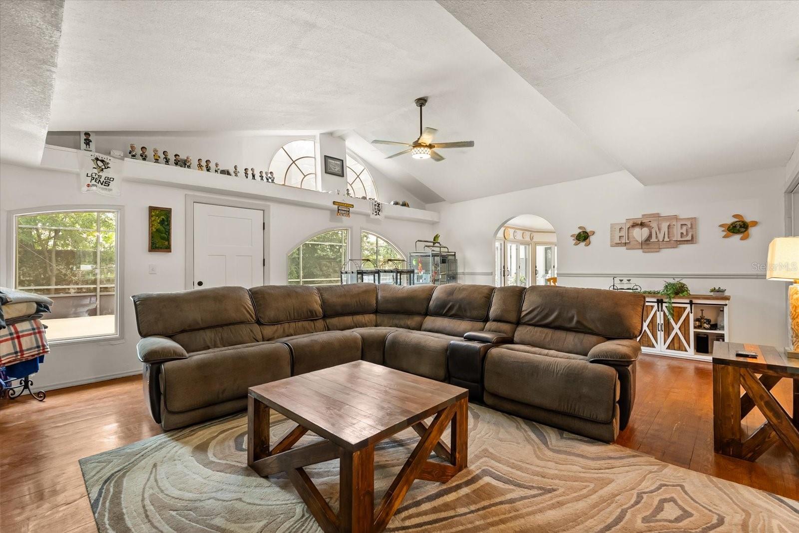 Image 14 of 38 For 2236 Winslow Circle