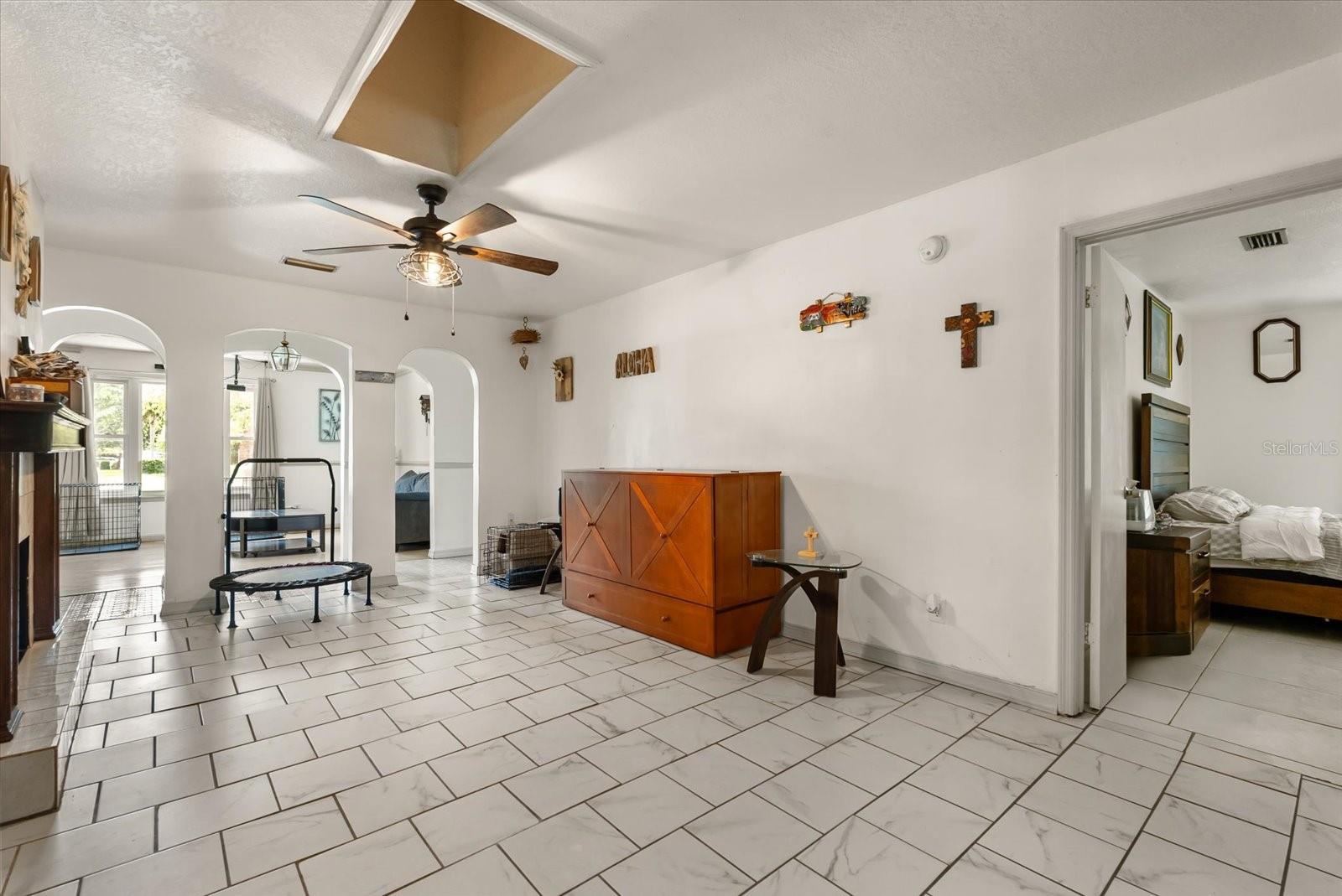 Image 6 of 38 For 2236 Winslow Circle