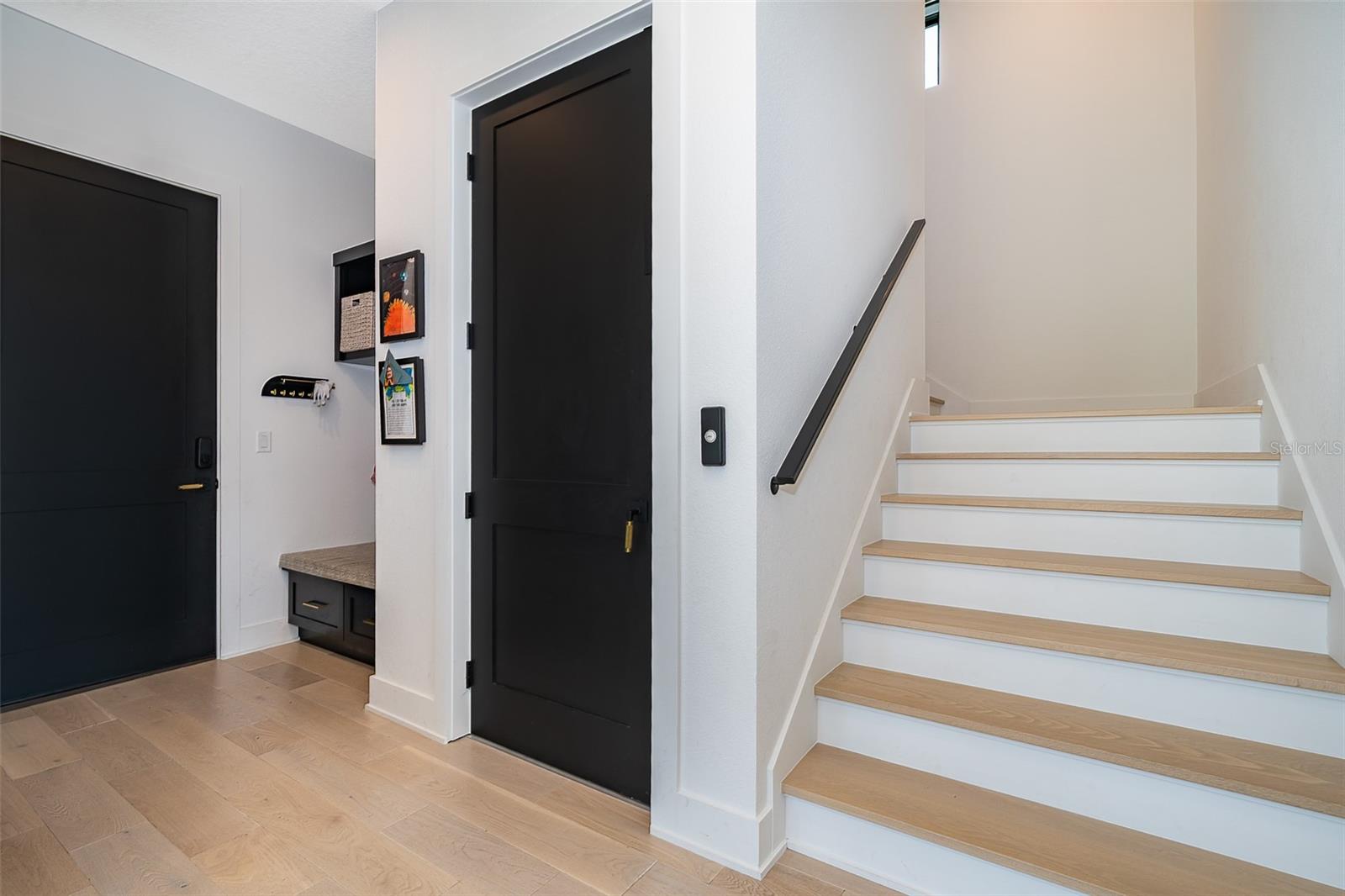 Image 17 of 76 For 16338 Ravenna Court