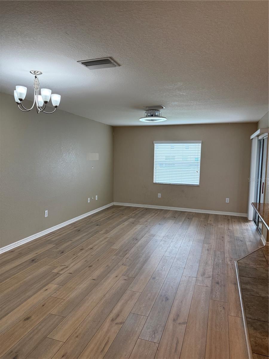 Image 7 of 26 For 5043 Cactus Needle Lane