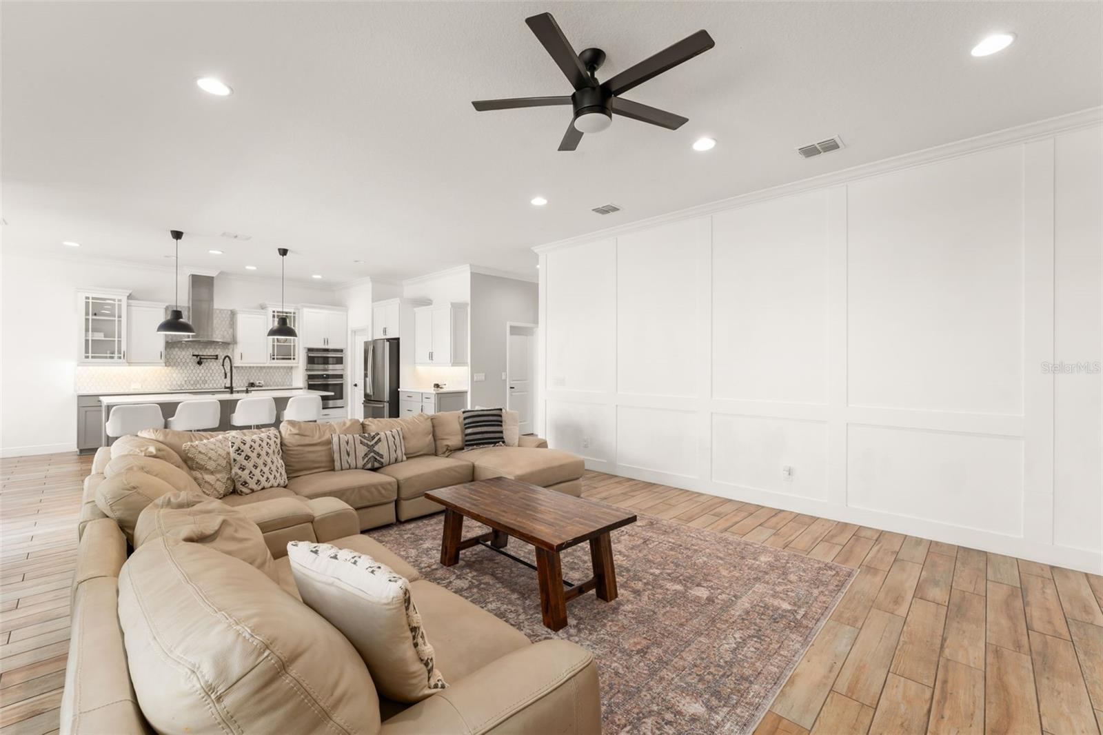 Image 15 of 58 For 2047 Brillante Drive