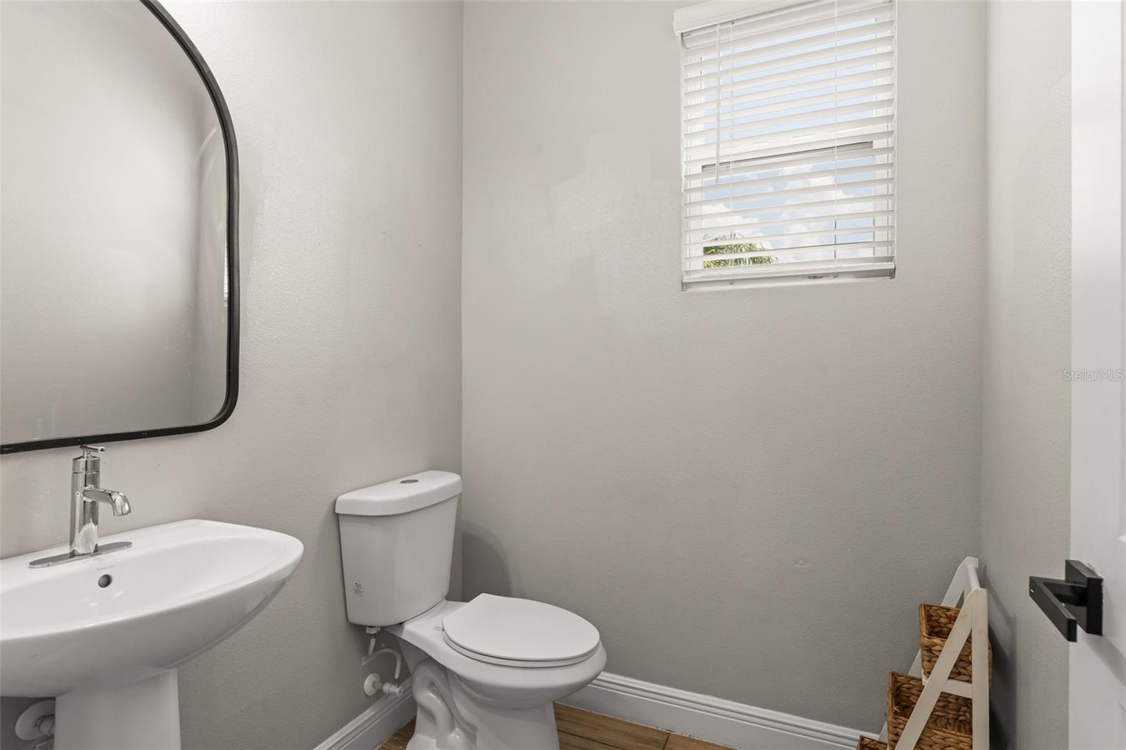 Image 6 of 58 For 2047 Brillante Drive
